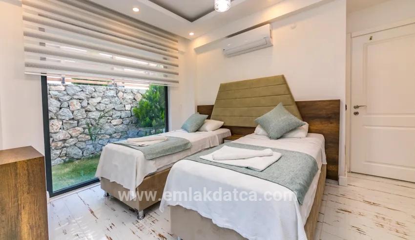 In Faralya eine Villa mit Meeresblick