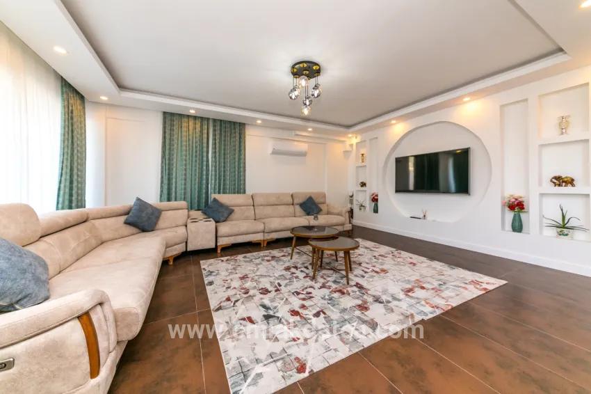 In Faralya eine Villa mit Meeresblick