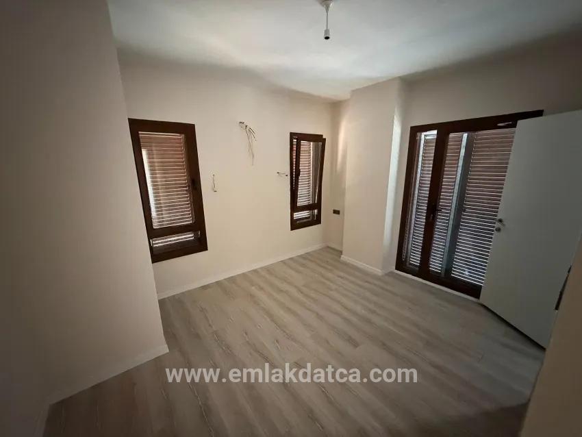 2+1-Zimmer Einfamilienhaus Zu vermieten in Çetibeli Bz. Marmaris - 140 m²