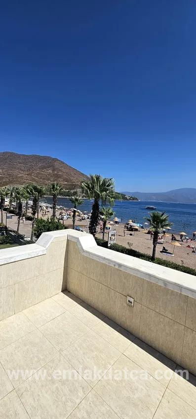 3+1-Zimmer Einfamilienhaus Zu verkaufen in İçmeler Bz. Marmaris - 200 m²
