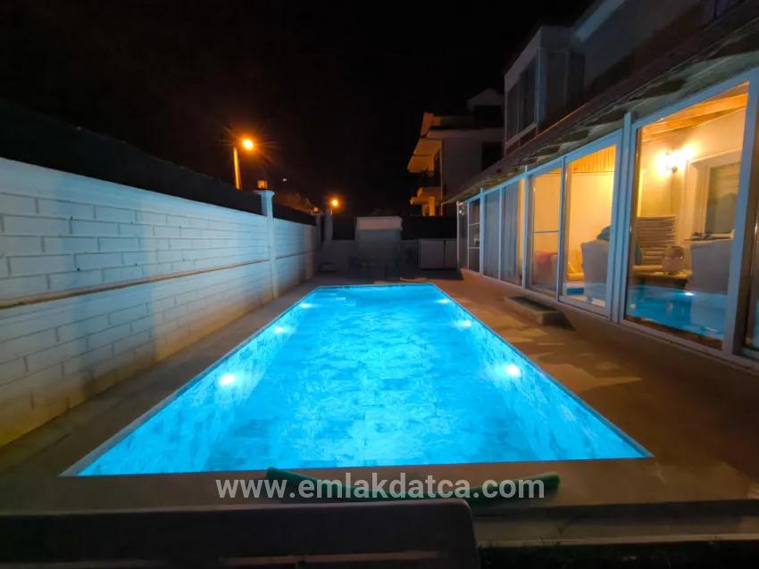5+1-Zimmer Villa Zu verkaufen in Yeni Bz. Köyceğiz - 567 m²