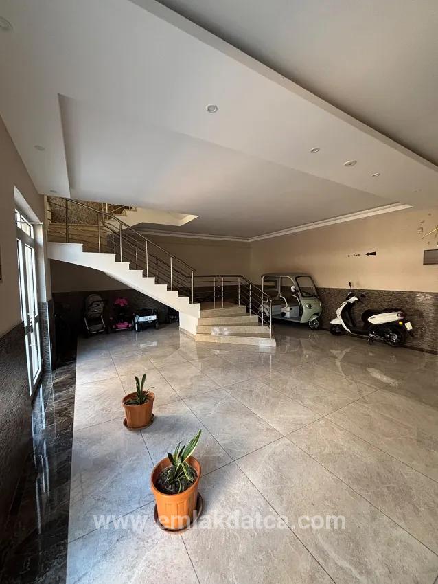 3+1-Zimmer Appartement Zu verkaufen in Armutalan Bz. Marmaris - 150 m²