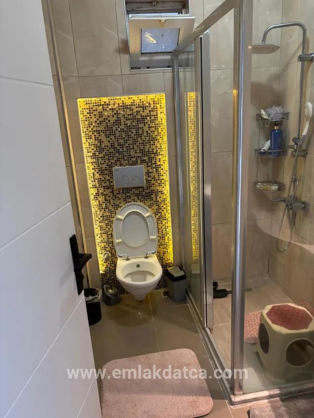 4+1-Zimmer Villa Zu verkaufen in Armutalan Bz. Marmaris - 361 m²