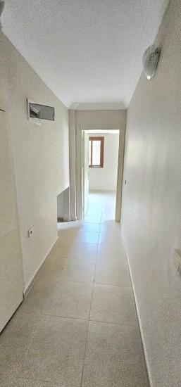 Leere 2+1-maisonette-wohnung In Beldibi Zu Vermieten – Immobilienmakler