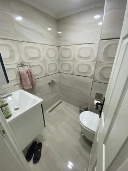 Möblierte 2+1-zimmer-wohnung In Beldibi Zu Vermieten, Mit Separatem Eingang Und Garten.