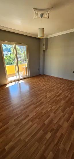In İçmeler zu vermieten 2+1 Wohnung, Küche, eine perfekte Wohnung