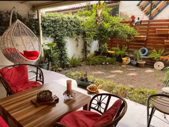 Am Strand Nähe Garten 2+1 Stock Eigentumswohnung Zum Verkauf – Çildır Mahallesi