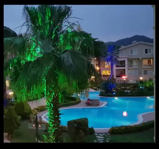 Marmaris' besten Wohngegendes mit dem prestigeträchtigsten Status zu verkaufen 3+1 Ober-doppelhaushälfte-wohnung