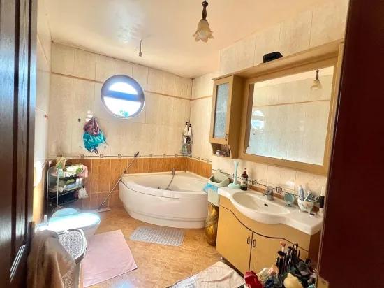 Zu verkaufen 4+2 Villa – 970 m² Grundstücksanteil – Armutalan
