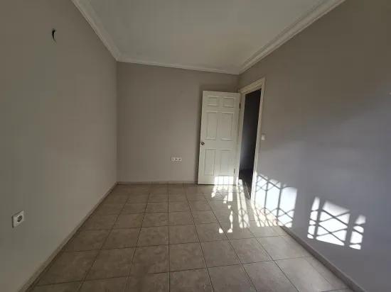3+1 zu vermietende Wohnung Im jungen Gebäude Im Viertel Çıldır