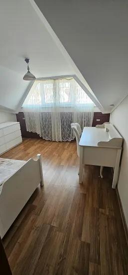 Marmaris Camii Avlu Viertel Im Pool‑komplex Luxus 3+1 zu vermieten möbliert Dach Duplex