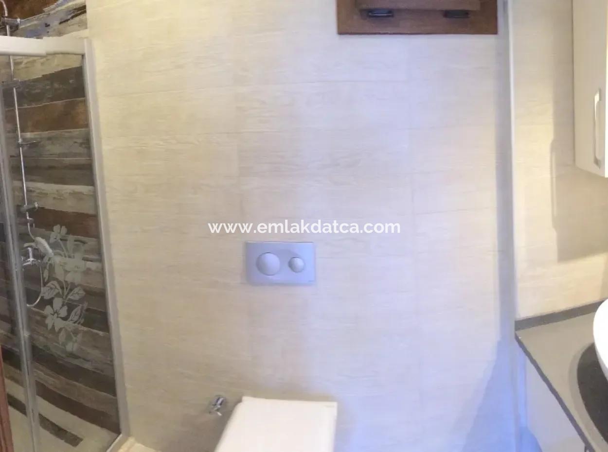 Marmaris Armutalan, Freistehende Villa Für Verkauf, 4 Zimmer, 1 Wohnzimmer, Zweibettzimmer Mit Garten