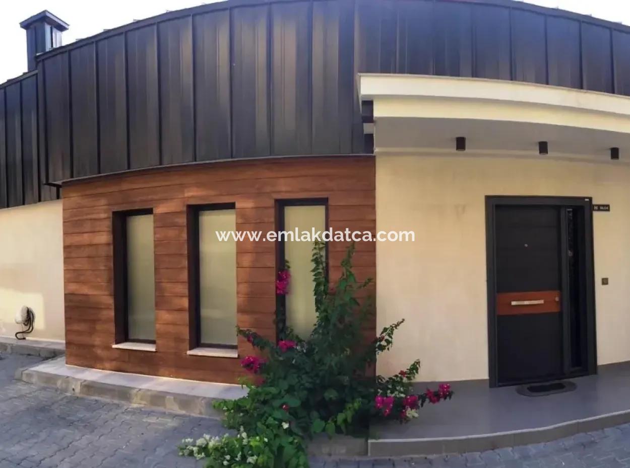 Schöne Villa Zum Verkauf In Marmaris Beldibi District, Villa Smart-Villa 220 M2 4 Zimmer 2 Wohnzimmer