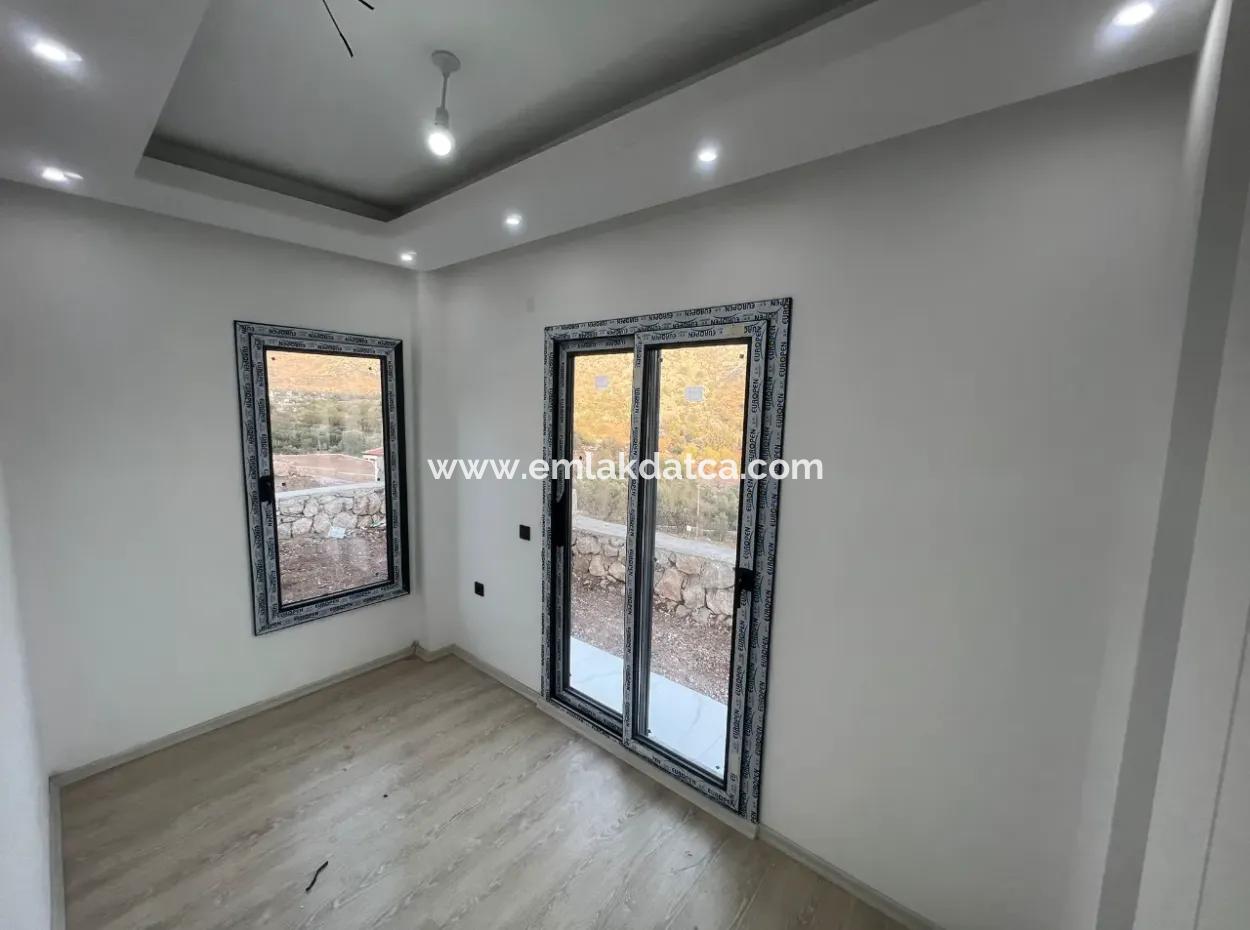 Villa Zum Verkauf In Marmaris Bozburun Nachbarschaft Mit Meerblick, Freistehendem Garten, Parkplatz