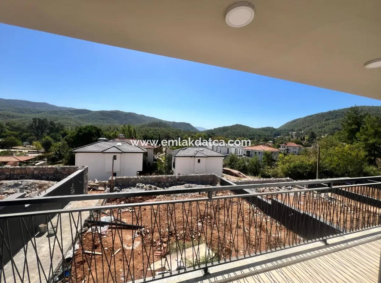 3 Zimmer 3 Bäder 160M2 Villa Mit Waldblick Zum Verkauf In Marmaris Çetibeli Mahallesi 400M2 Grundstück Mit Freistehendem Pool
