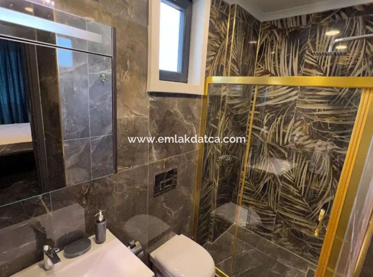 3 Zimmer, 1 Wohnzimmer, 3 Bäder, Ultra-Luxuriöse Tagesmiete Villa Mit Komplett Freistehendem Pool Im Viertel Marmaris Cetibeli