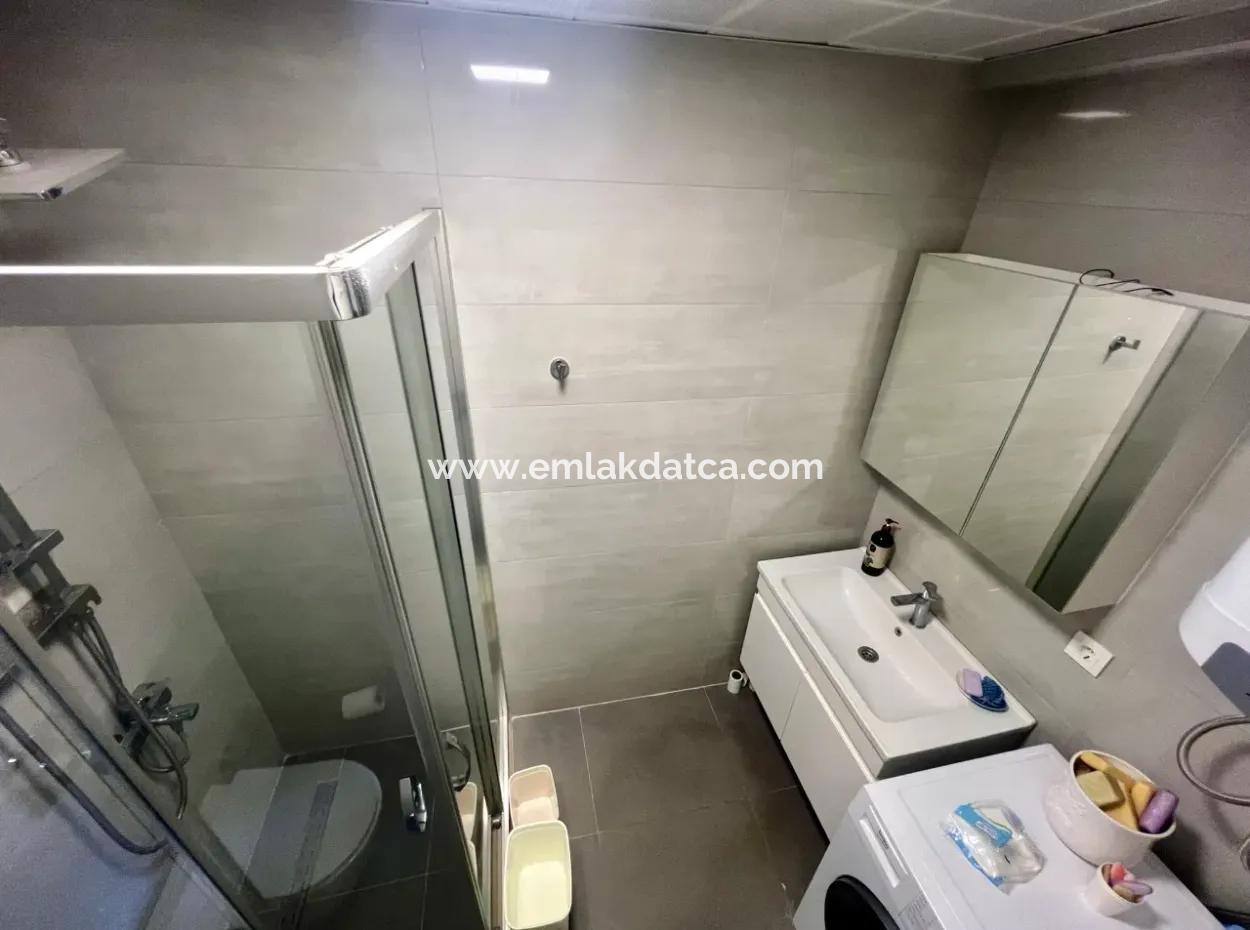 2 Zimmer, 1 Wohnzimmer, Neubau, Oberes Maisonette-Doppelzimmer, 90 M2, Wohnung Zum Verkauf Im Zentrum Von Marmaris, In Der Nähe Des Meeres