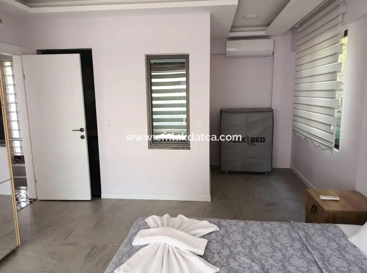 Villa Zum Verkauf In Marmaris Söğüt Village, Mit Herrlichem Meerblick, Swimmingpool, Parkplatz, 3 Zimmer, 1 Wohnzimmer, Garten, 200M2 Nutzfläche