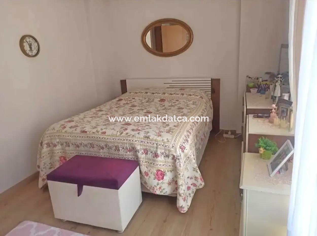 Camiavlu Neighborhood 3 1 Garten-Doppelhaus Mit Pool Zum Verkauf