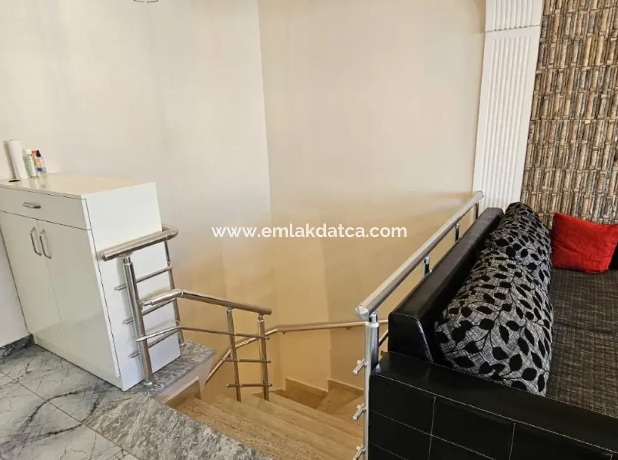 Camiavlu Neighborhood 3 1 Rückwärtsduplex Zum Verkauf Auf Einem Sicheren Gelände Mit Pool