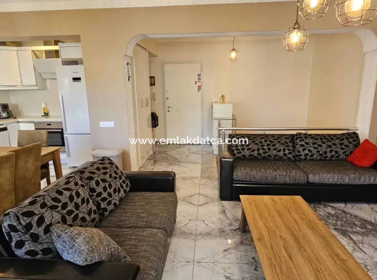 Camiavlu Neighborhood 3 1 Rückwärtsduplex Zum Verkauf Auf Einem Sicheren Gelände Mit Pool