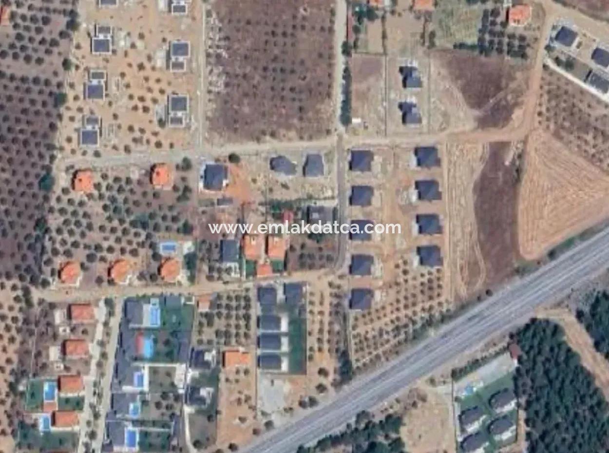 750 M² Zoniertes Grundstück Zum Verkauf In Muğla Ortaköy