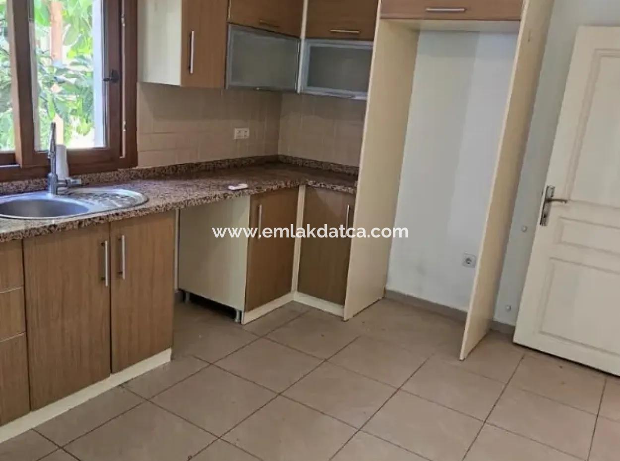 Luxuswohnung Zur Vermietung Mit 3:1 Pool Im Stadtteil Marmaris Siteler