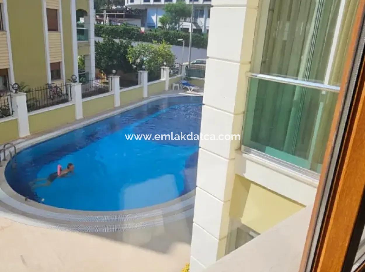 Luxuswohnung Zur Vermietung Mit 3:1 Pool Im Stadtteil Marmaris Siteler