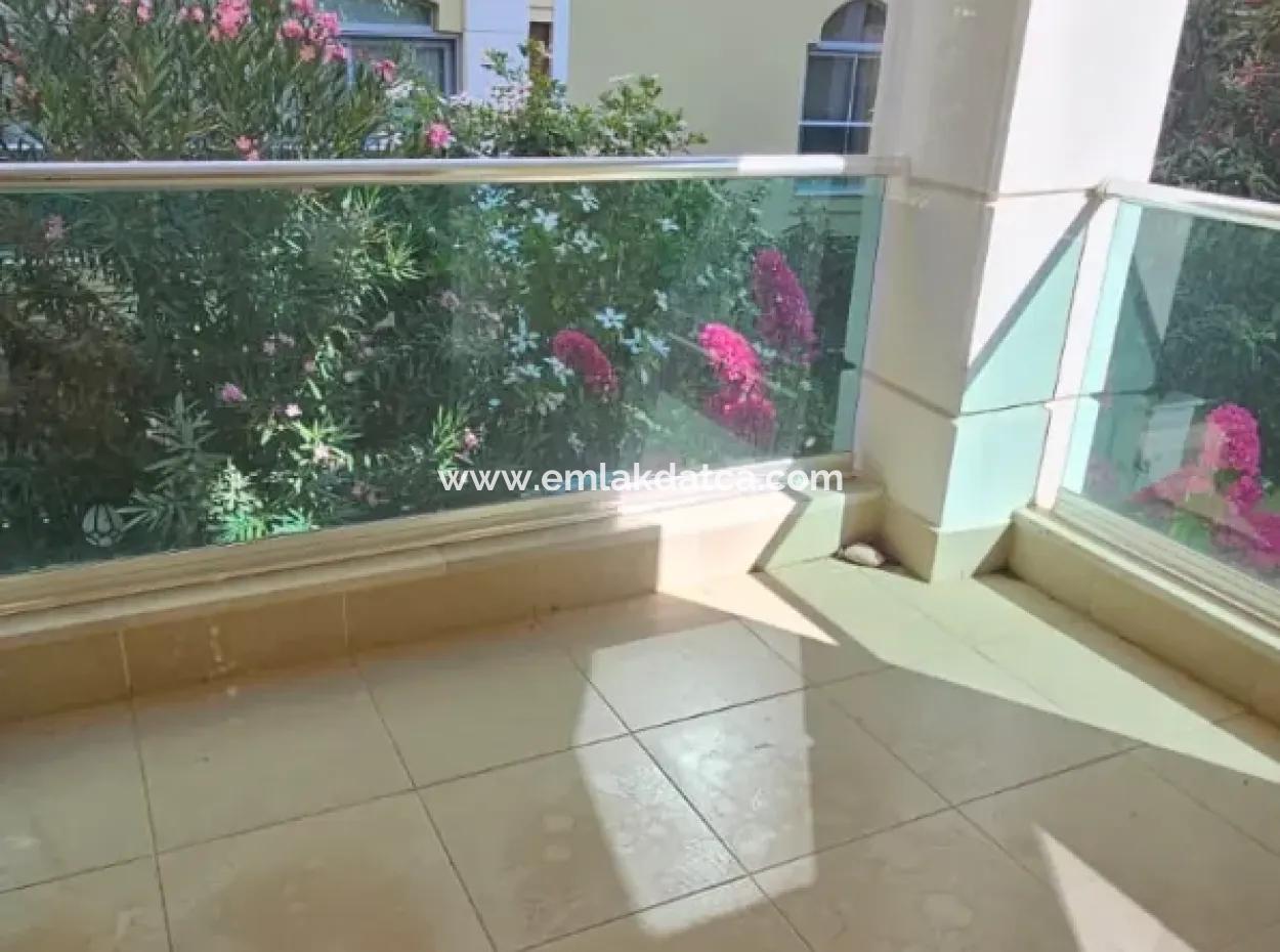 Luxuswohnung Zur Vermietung Mit 3:1 Pool Im Stadtteil Marmaris Siteler