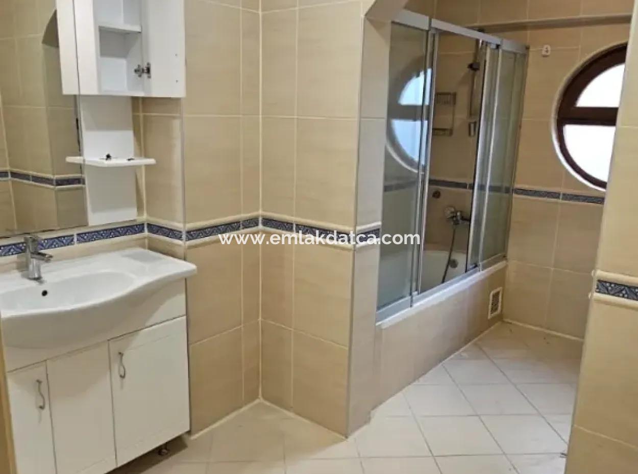 Luxuswohnung Zur Vermietung Mit 3:1 Pool Im Stadtteil Marmaris Siteler