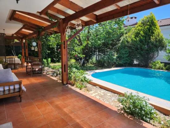 Armutalan Neighborhood 4 1 Vollständig Freistehende Poolvilla Zum Verkauf