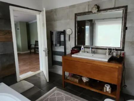 Ortaca-Stadtteil Zum Verkauf 10.000 M² Maßgefertigtes Bauernhaus Mit Pool