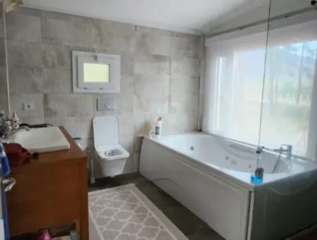 Ortaca-Stadtteil Zum Verkauf 10.000 M² Maßgefertigtes Bauernhaus Mit Pool