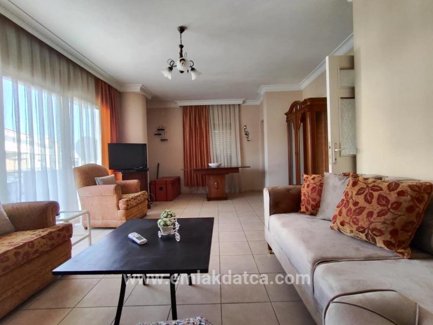 2+1 Bedroom Apartment For rent in Kemeraltı Nbh. Marmaris - 110 m²