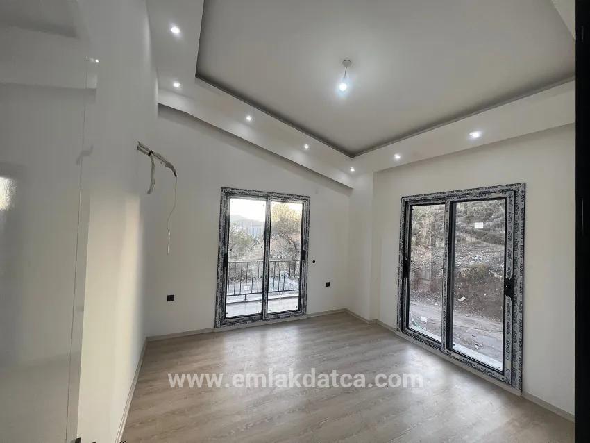 In the Marmaris Bozburun neighbourhood, a magnificent sea view 4+1 zero 170 m2 for sale villa