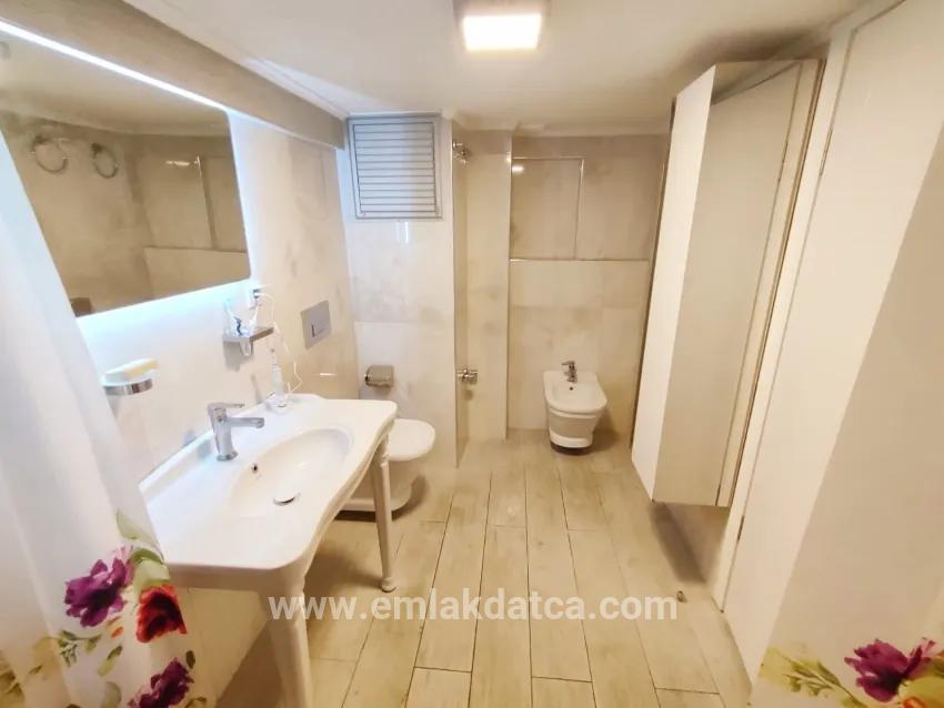 In Çildır neighbourhood, a 2+1 storey garden-owned flat for sale