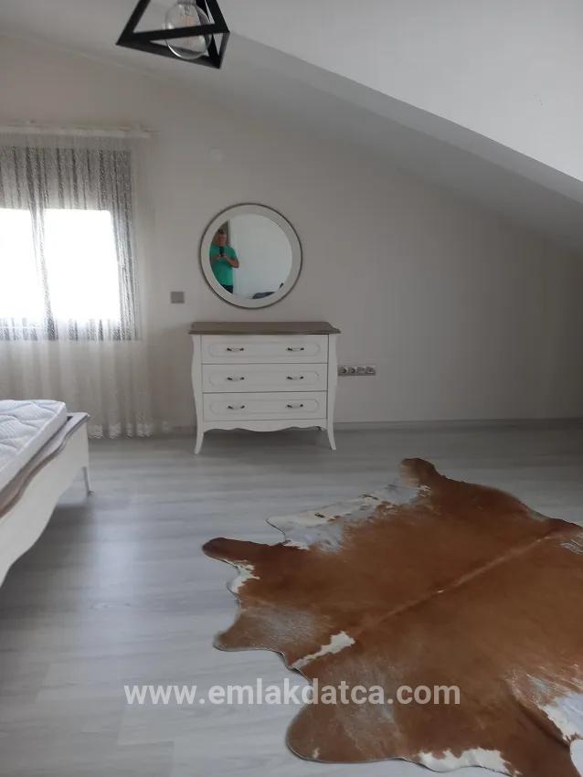 3+1 Bedroom Apartment For rent in Çıldır Nbh. Marmaris - 160 m²