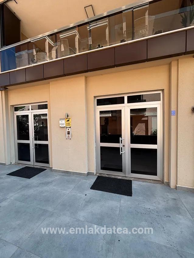3+1 Bedroom Apartment For sale in Armutalan Nbh. Marmaris - 150 m²