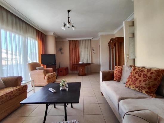 2+1 Furnished Apartment For Rent In Kemeraltı Neighborhood