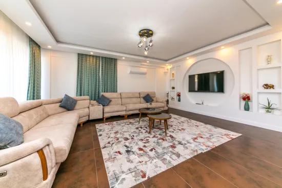 In Faralya, a magnificent villa with a sea view