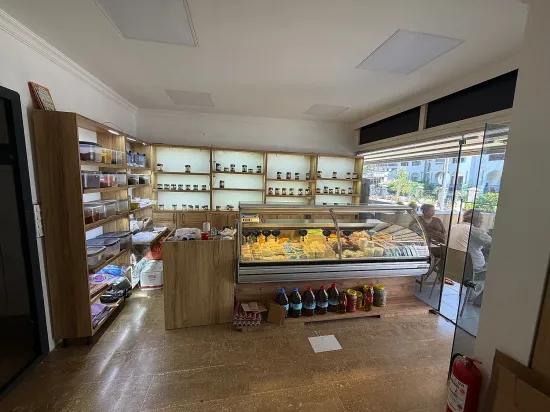 Armutalan centre for sale 50 m2 street above shop