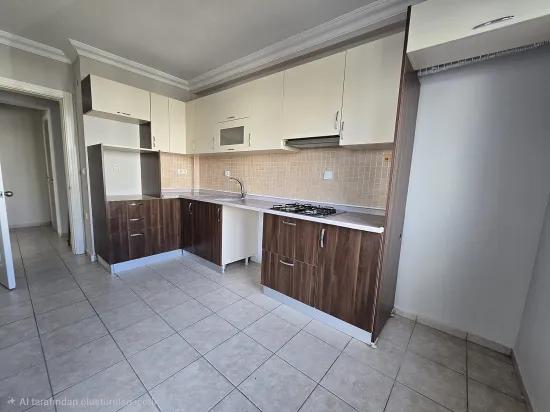 Çıldır Neighbourhood In Genç Building 3+1 Rental Apartment