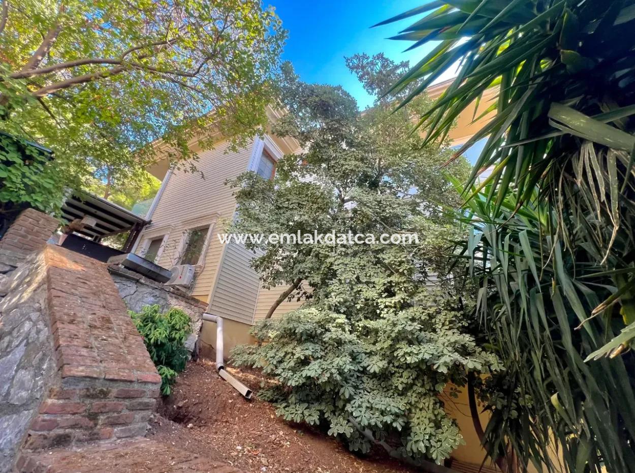 900M2 Land Share Available In Marmaris Armutalan Area, 4 Rooms, 2 Living Rooms, 5 Bathrooms, 450M2 Mansion For Sale