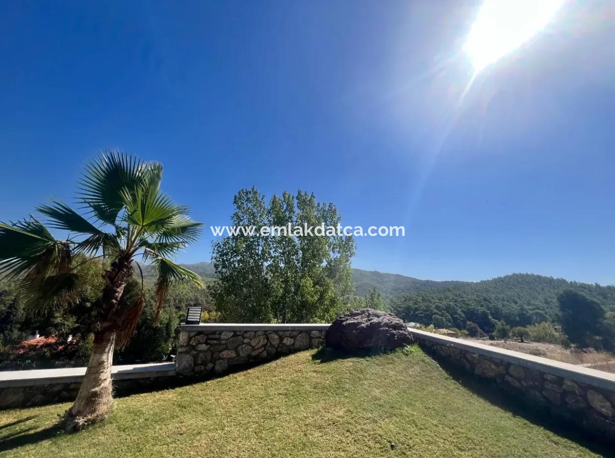 Magnificent Nature View Detached Garden With Parking Pool With Swimming Pool 3 Rooms 4 Bathrooms Ultra Luxury Villa For Sale 3 Floors In A 500M2 Plot