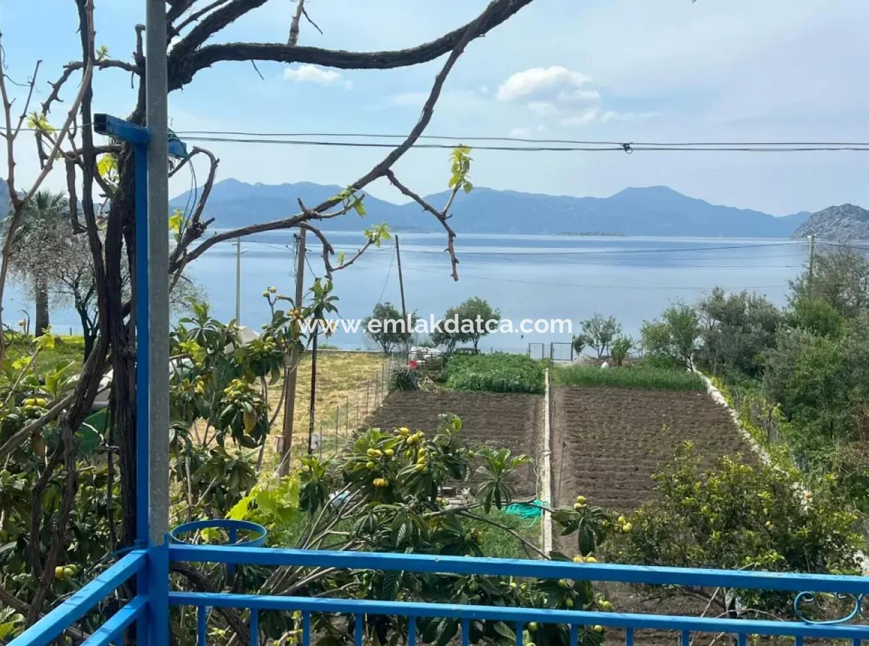 Detached House For Sale On 2000M2 Plot Of Land By The Sea In Marmaris Söğüt Neighborhood. Suitable For Tying A Boat In Front Of It.