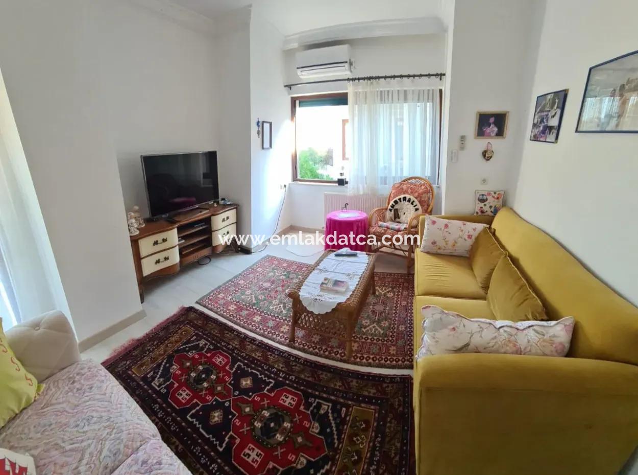 Villa For Sale In Armutalan, Marmaris With A Fully Detached Garden And Pool