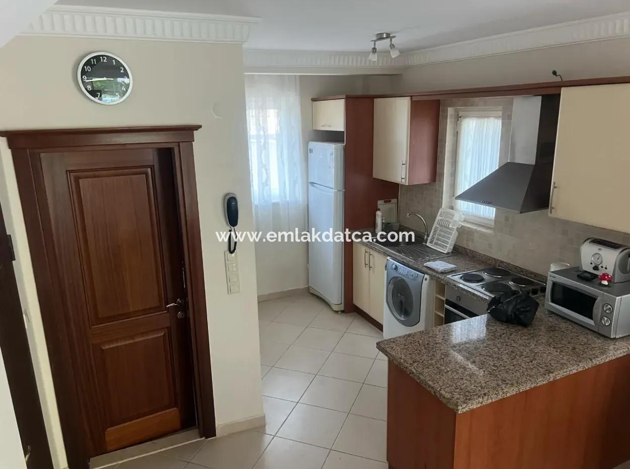 Our 2 Rooms And 1 Living Room Duplex Apartment In A Complex With A Swimming Pool In Marmaris İçmeler Are For Sale.