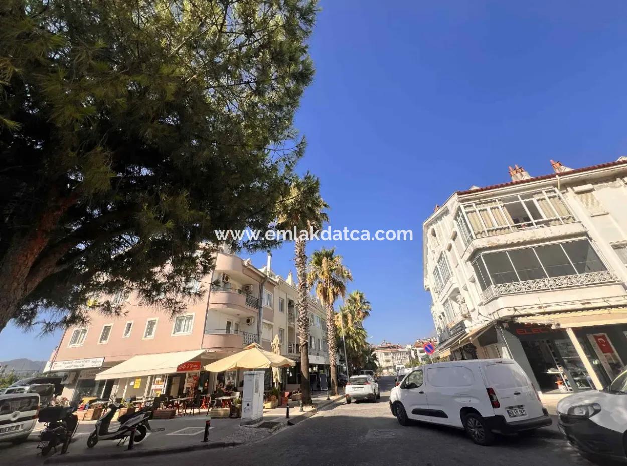 High Value-Added Corner 120M2 Store For Sale In Marmaris Marina Area