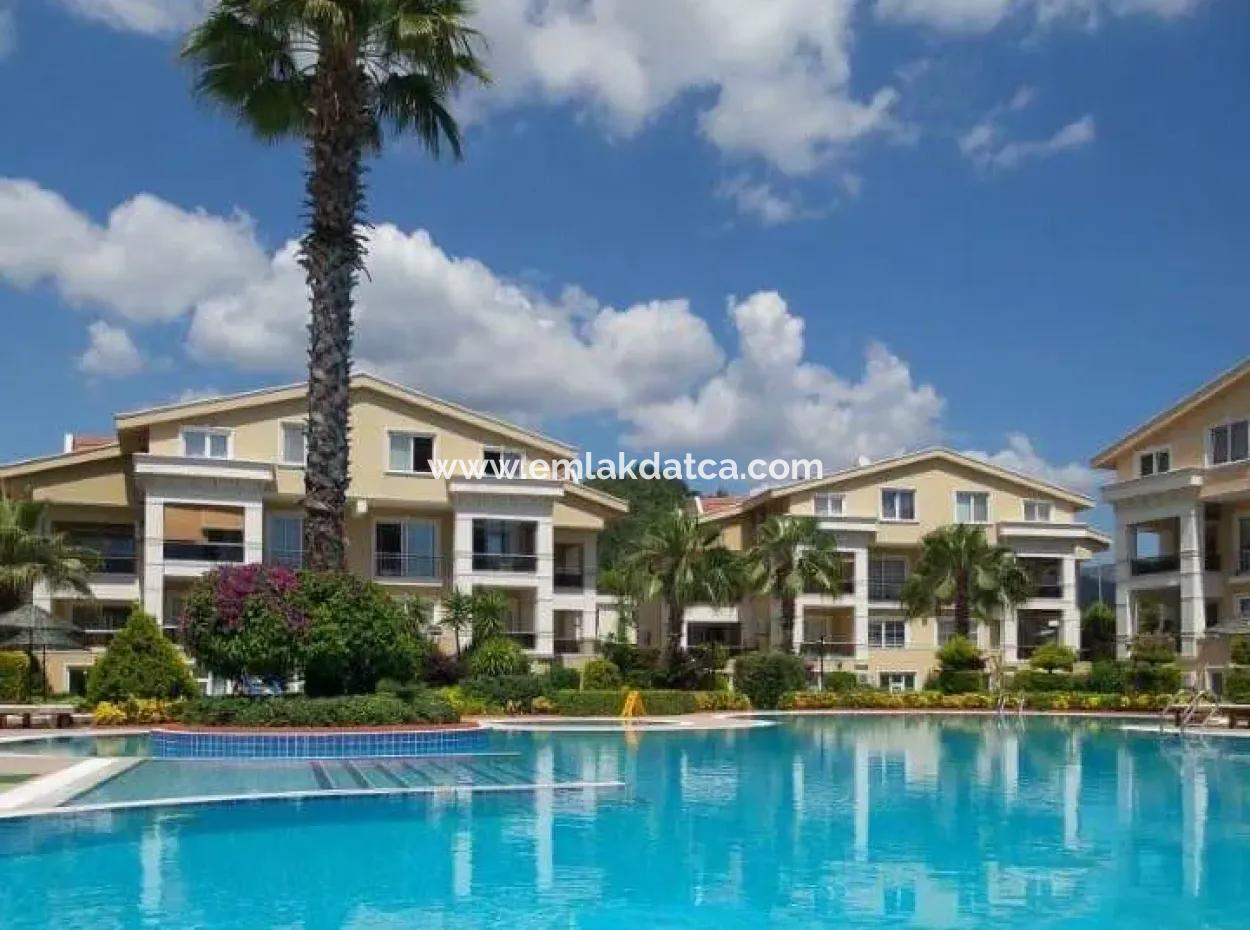 3 1 Furnished-Unfurnished Flat For Rent In Camiavlu Neighborhood Secure Site With Pool