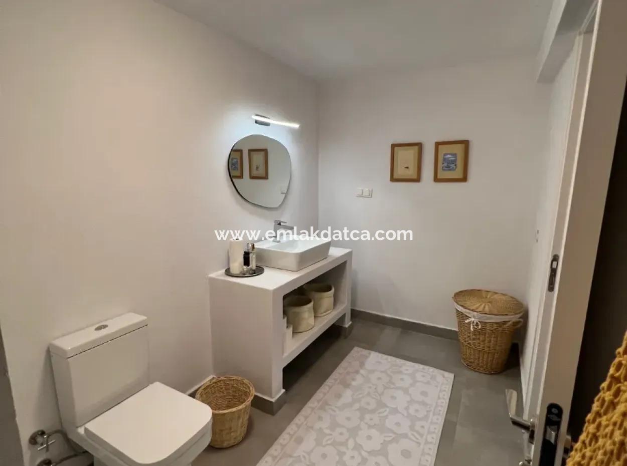 Kemeraltı Neighborhood 2 1 Furnished Flat For Rent